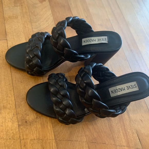 Steve Madden twisted heels - Picture 3 of 4